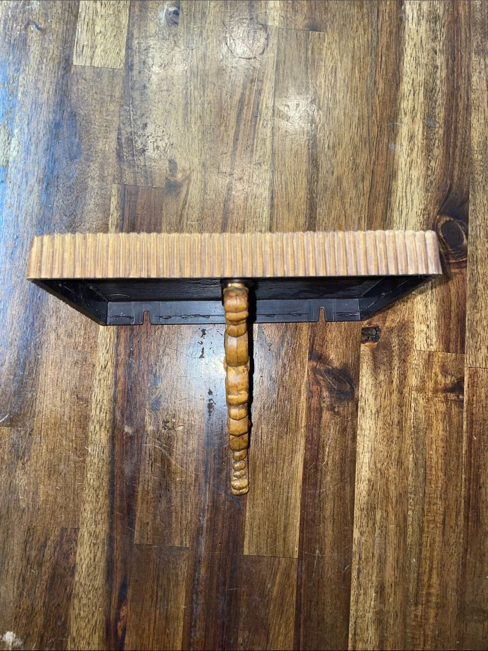 Set of 2 Vintage Homco Shelves